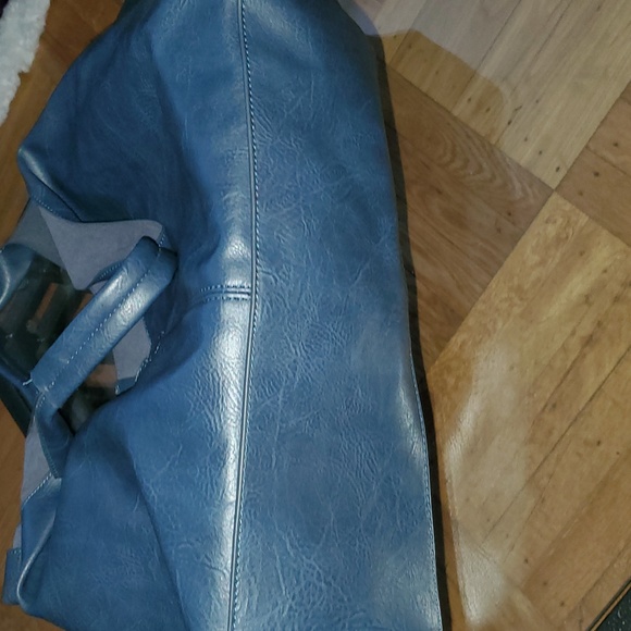 Ladies Ah•dorned handbag - Picture 5 of 10